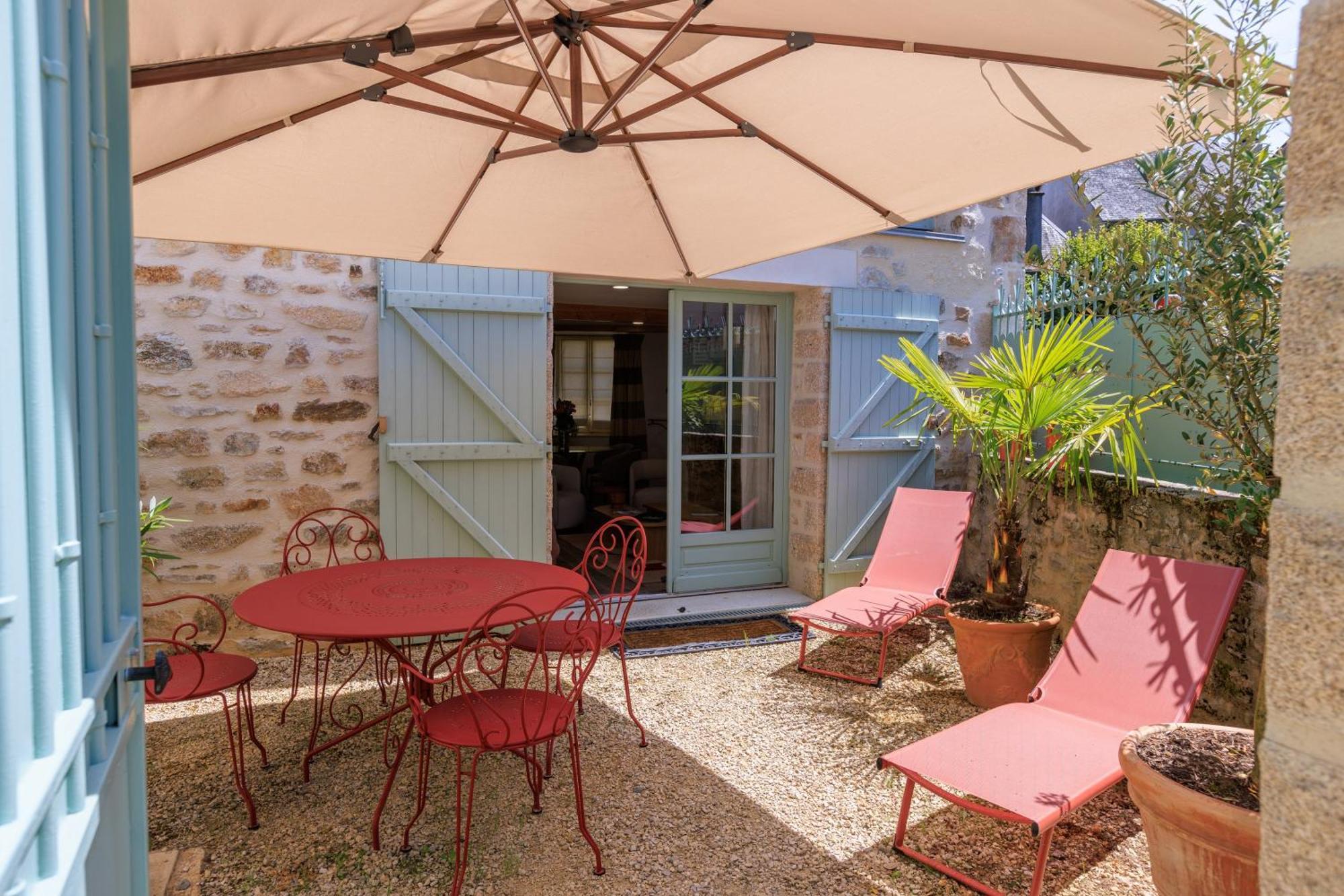 Maison D'Hotes Les Jardins Saint Eloi Le Lonzac Ngoại thất bức ảnh